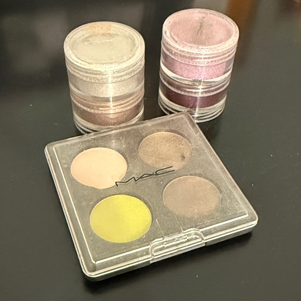 MAC Cosmetics | RARE Quad Eyeshadow Palette & Crushed Metallic Pigment Powders - Picture 11 of 11